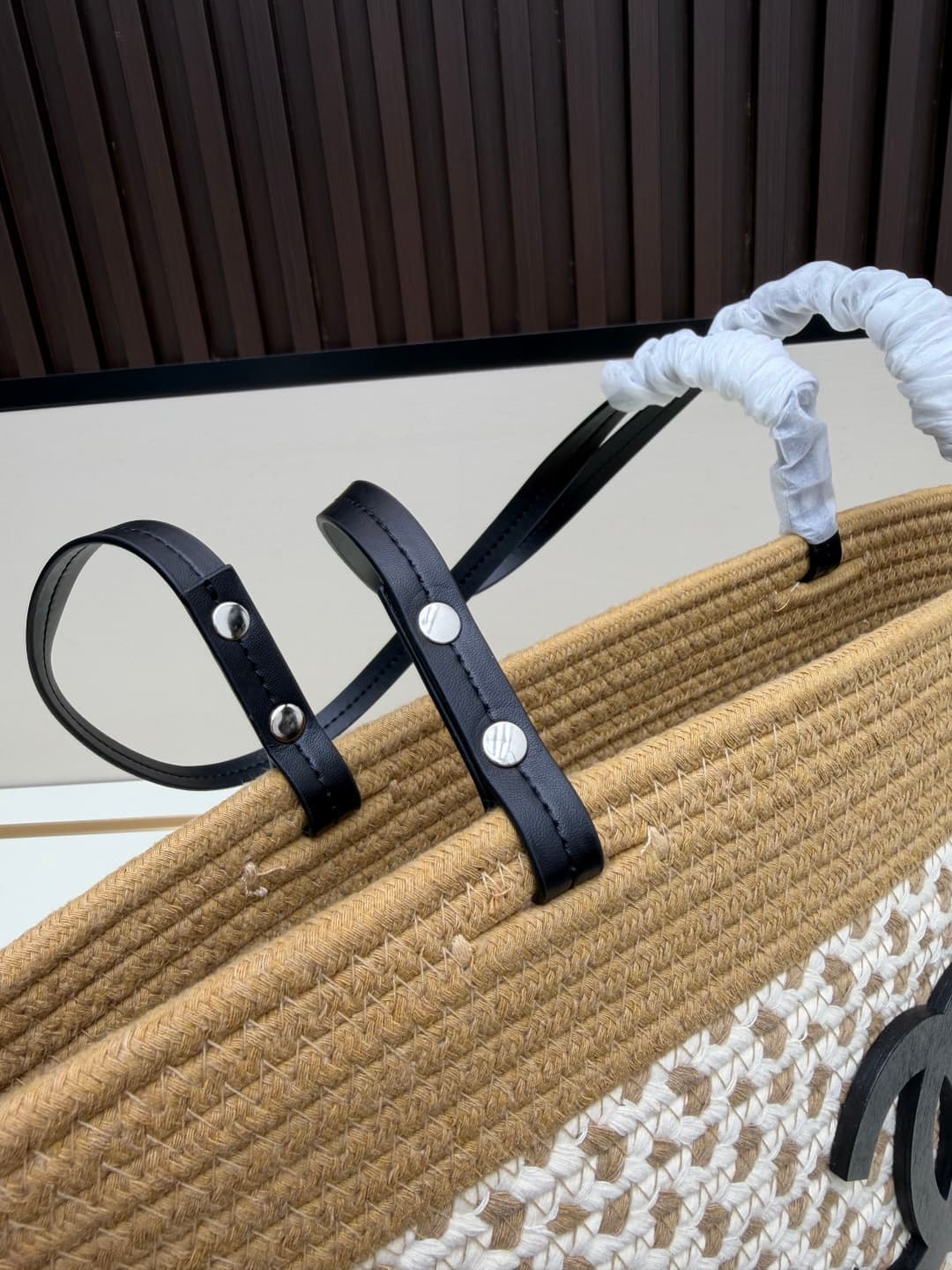 C676 New model 💰 Chanel straw tote bag – it combines the tenderness and elegance of summer. — image 6