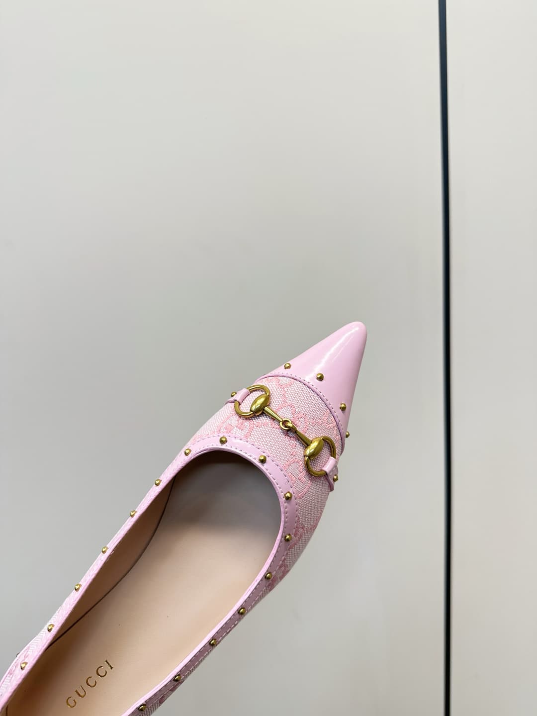 D6891 Gucci 26ss Gucci buckle rivet pointed classic monogram flat shoe — image 7
