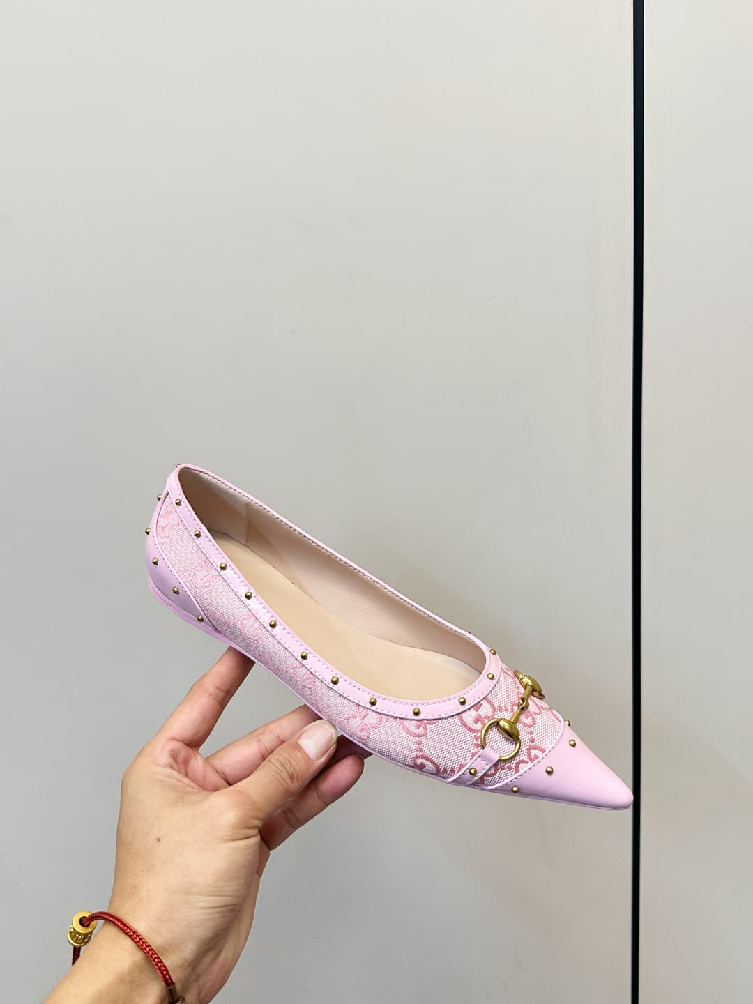 D6891 Gucci 26ss Gucci buckle rivet pointed classic monogram flat shoe — image 6