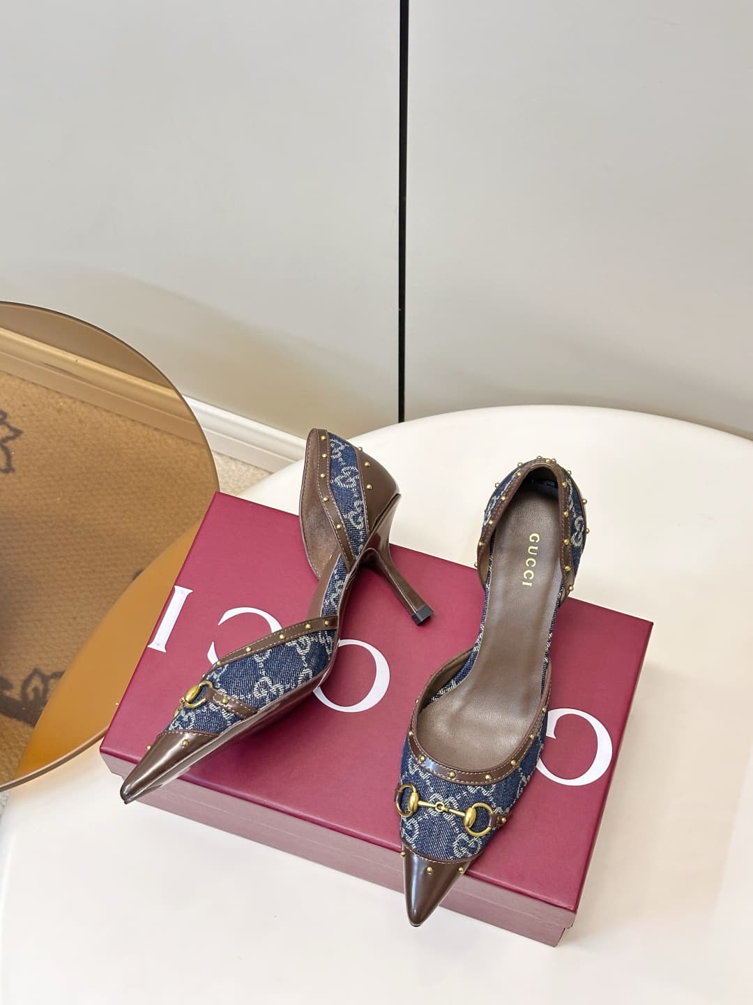 D6902 Gucci 26ss Gucci buckle rivet pointed classic monogram high-heel sandals P — image 5