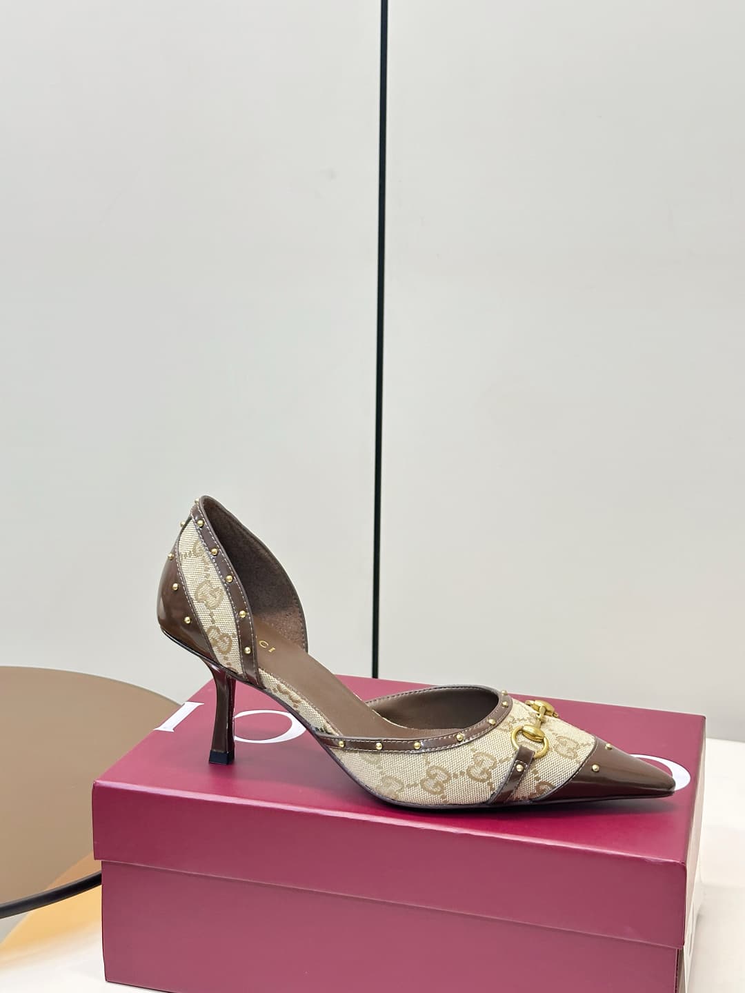 D6900 Gucci 26ss Gucci buckle rivet pointed classic monogram high heels sandals P — image 7