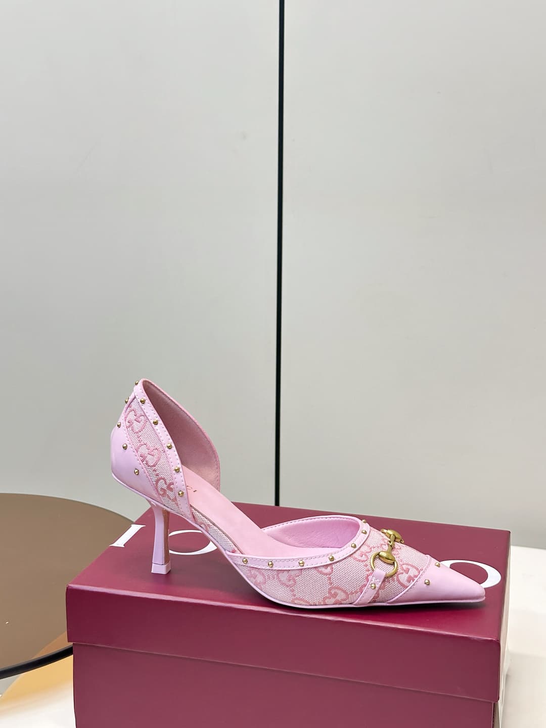 D6899 Gucci 26ss Gucci buckle rivet pointed classic monogram high heels sandals P — image 2