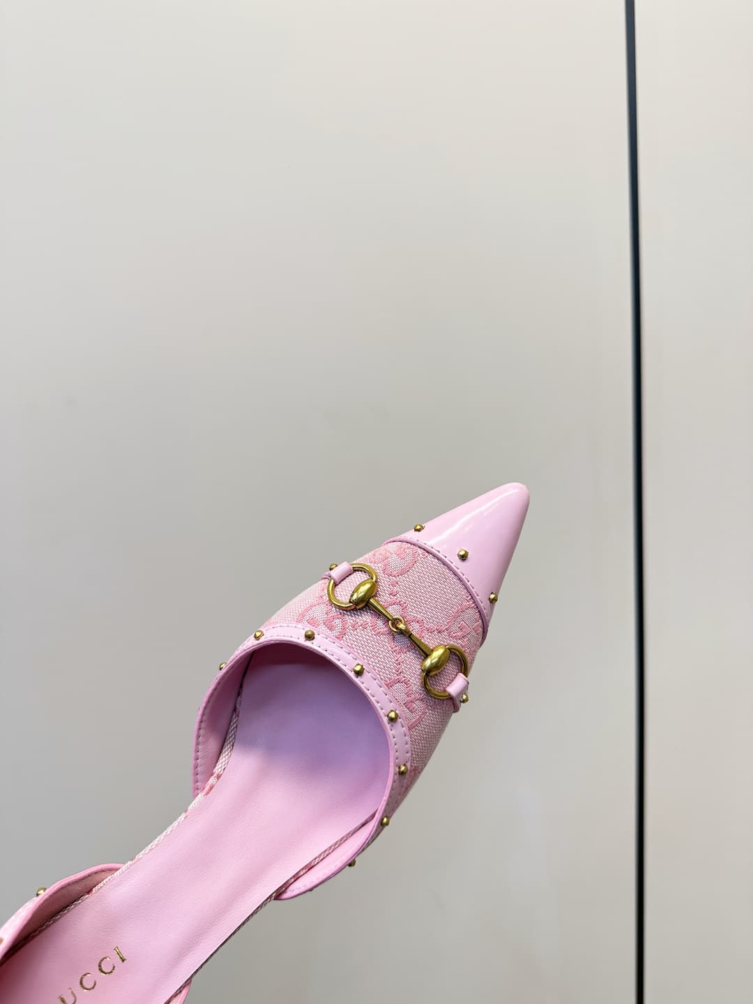 D6899 Gucci 26ss Gucci buckle rivet pointed classic monogram high heels sandals P — image 6