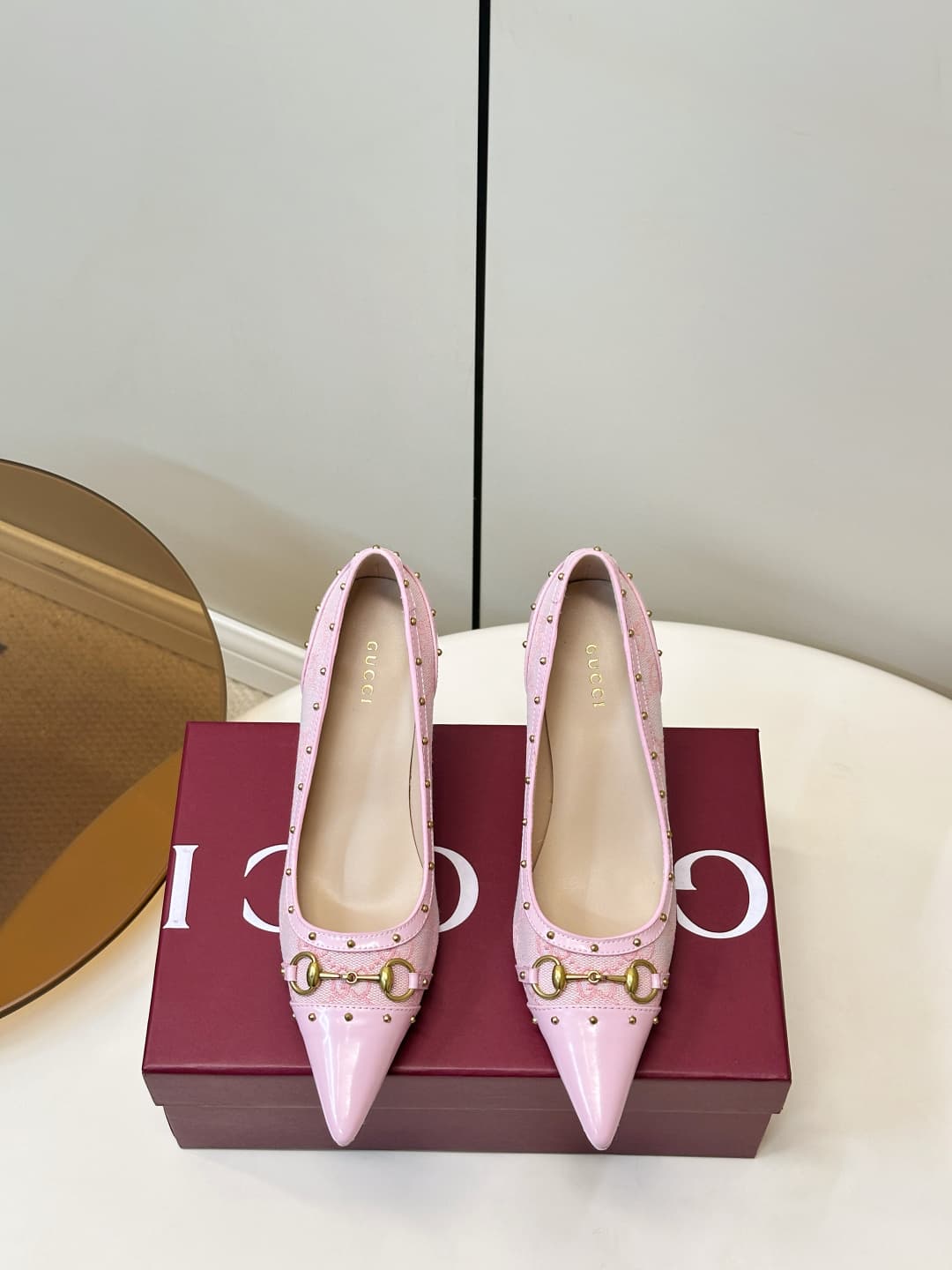 D6895 Gucci 26ss Gucci buckle rivet pointed classic monogram high heels P — image 1