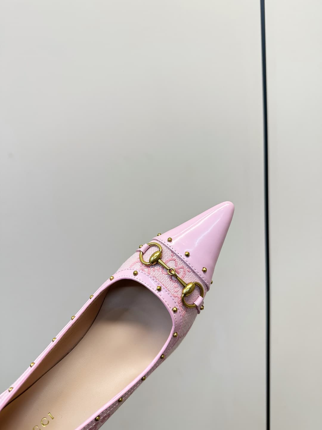 D6895 Gucci 26ss Gucci buckle rivet pointed classic monogram high heels P — image 7