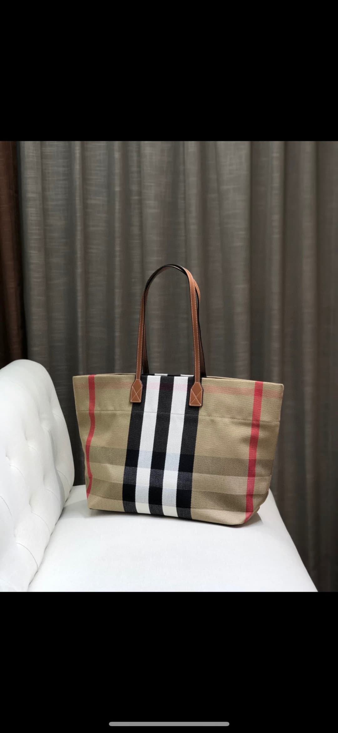 C50 Lady’s classic plaid shoulder bag, ultra-lightweight, with a large capacity and high practicality! — image 2