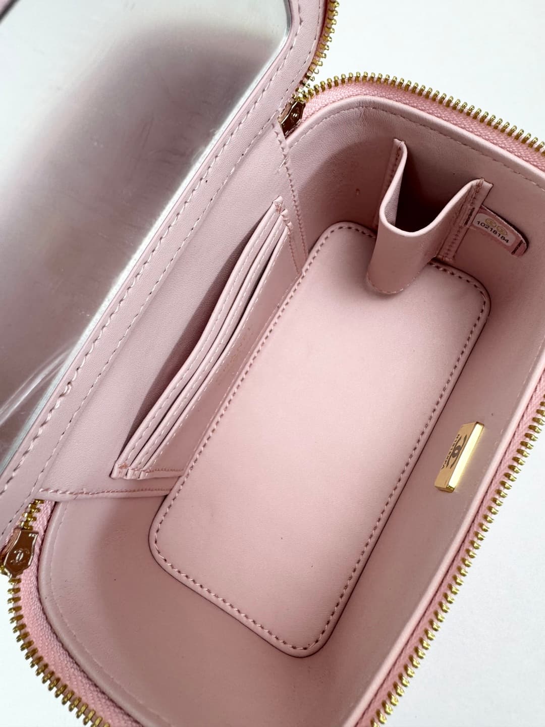 C824 🌸 Chanel Coco Box Bag — image 6