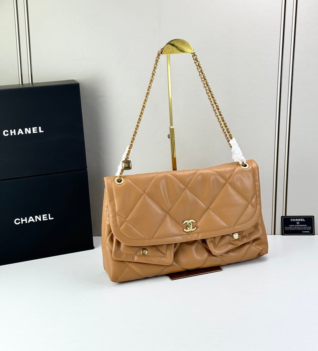 C806 🌸CHANEL — image 2