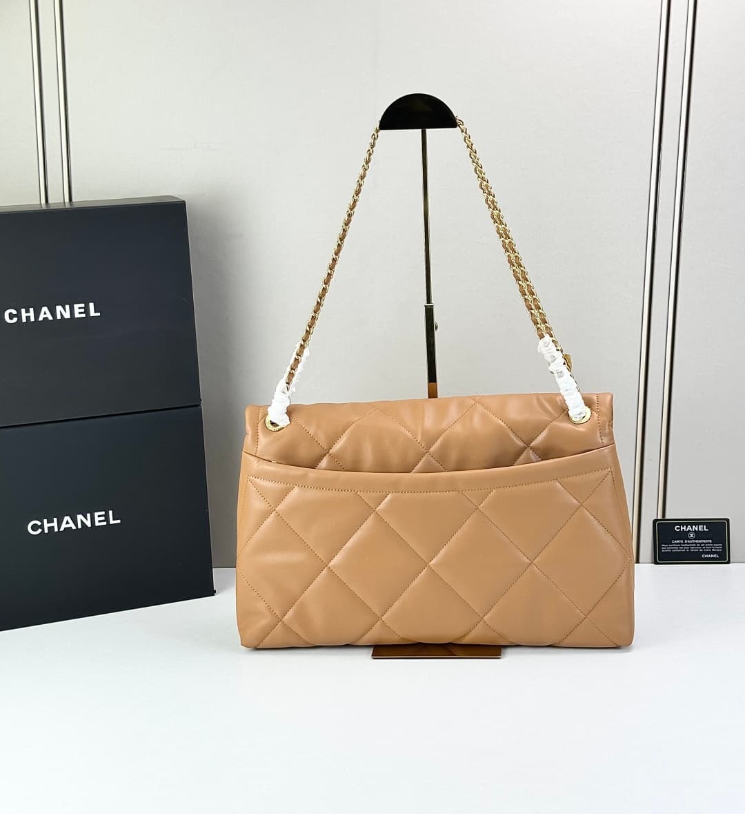 C806 🌸CHANEL — image 3