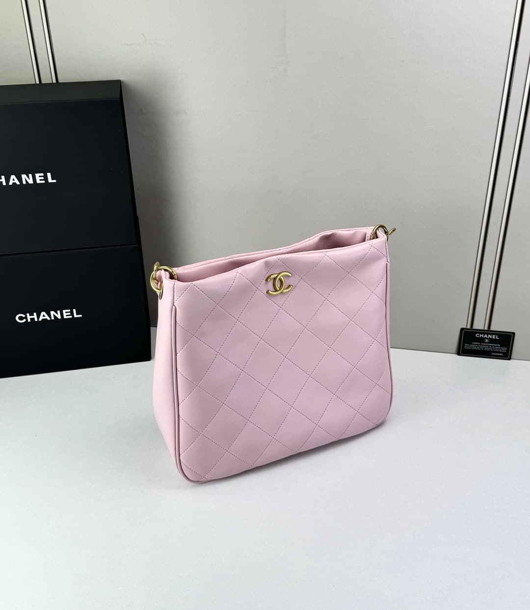 C799 🌸 Chanel 23A shoulder strap hippie bag 200 — image 3