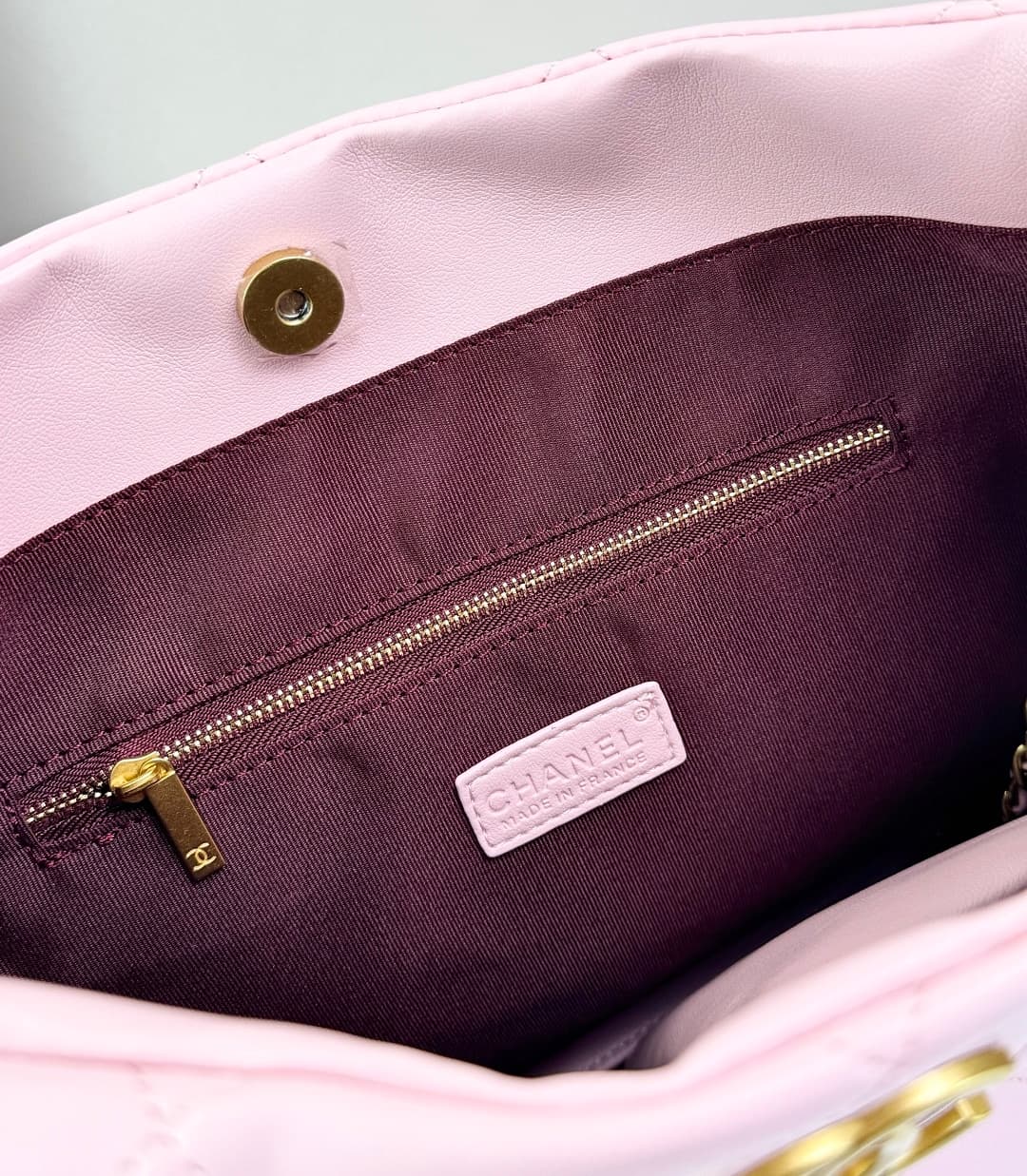 C799 🌸 Chanel 23A shoulder strap hippie bag 200 — image 5