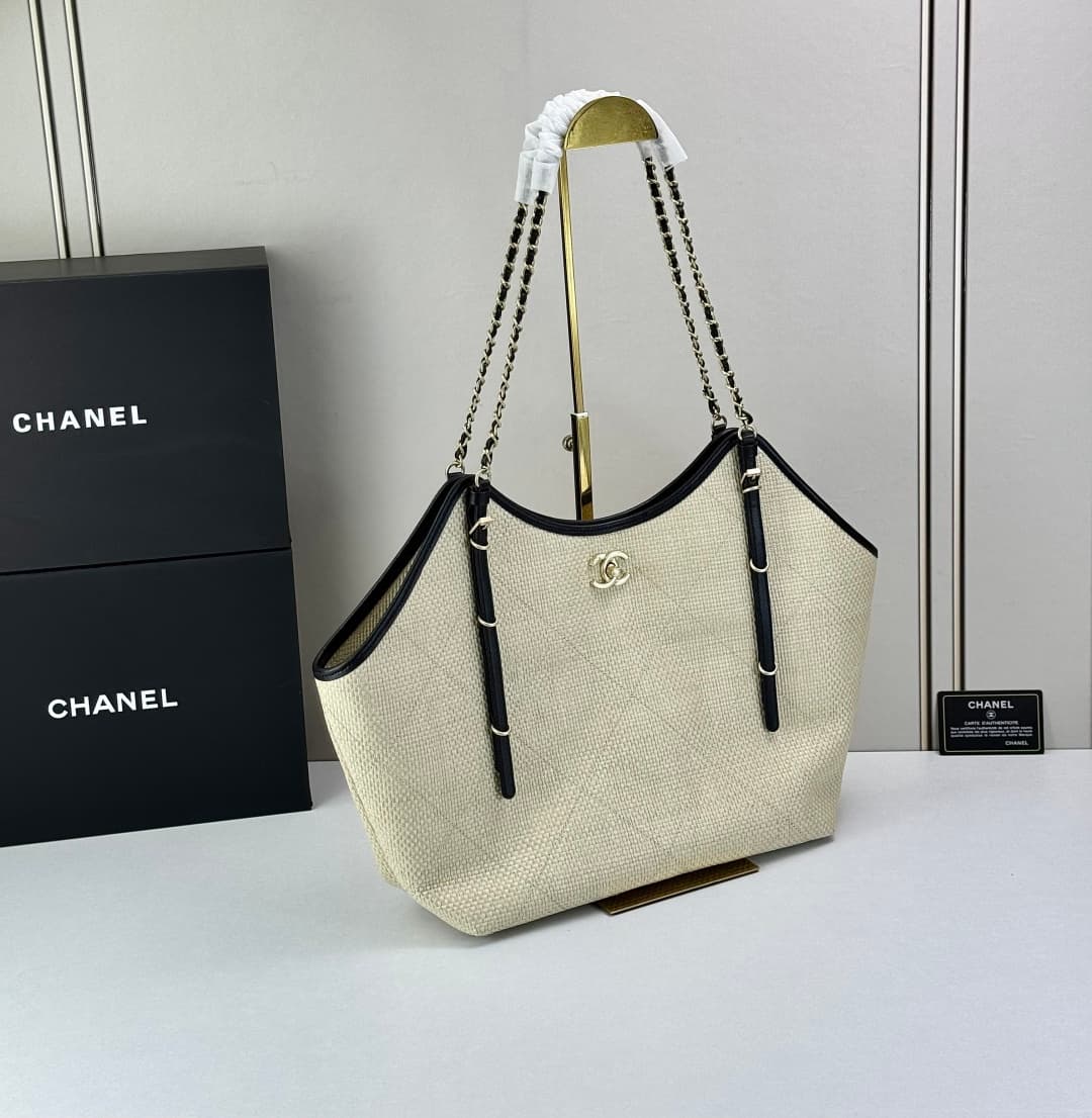 C809 🌸CHANEL25/26 Early Spring Vacation Collection — image 3