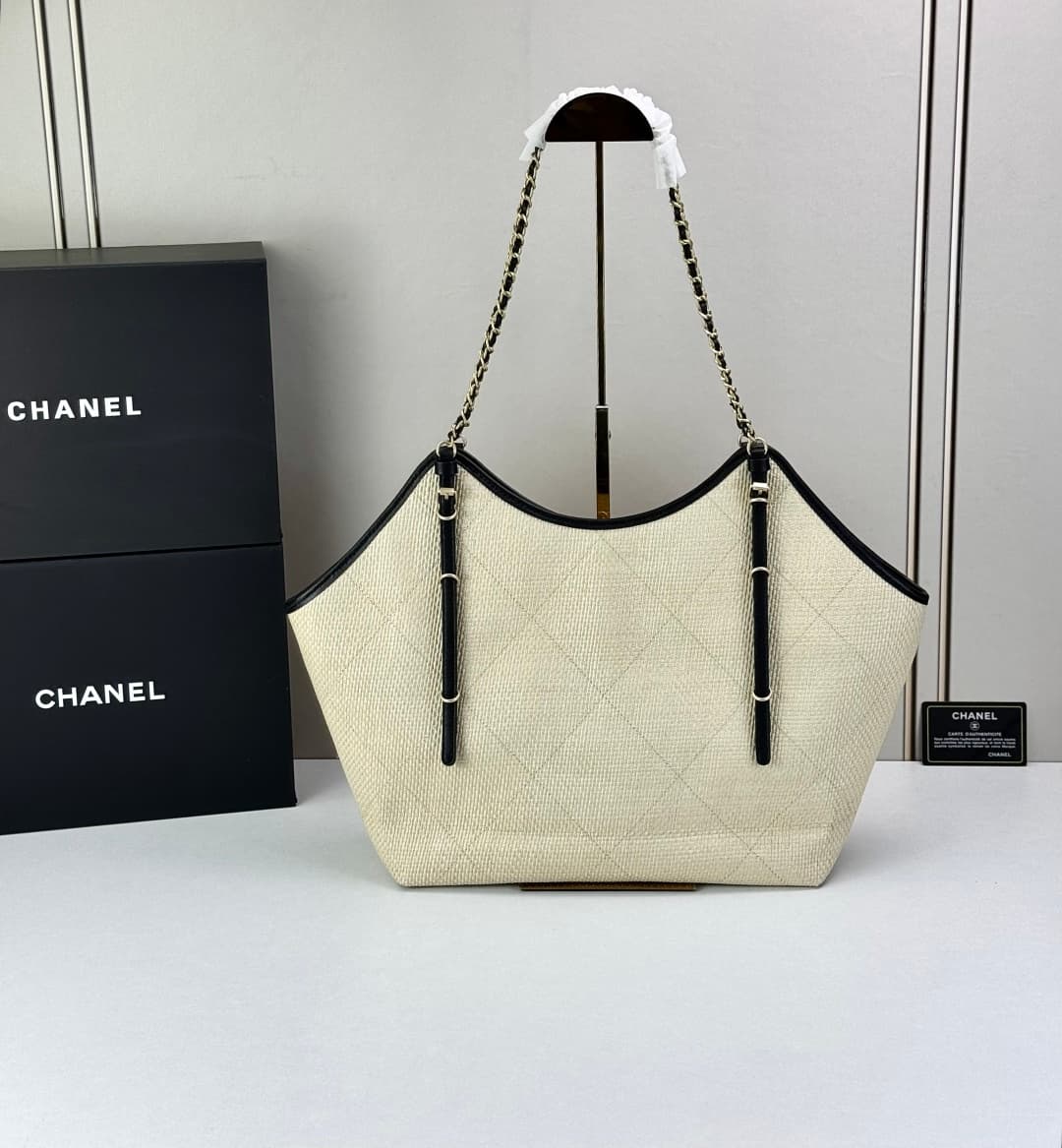 C809 🌸CHANEL25/26 Early Spring Vacation Collection — image 2