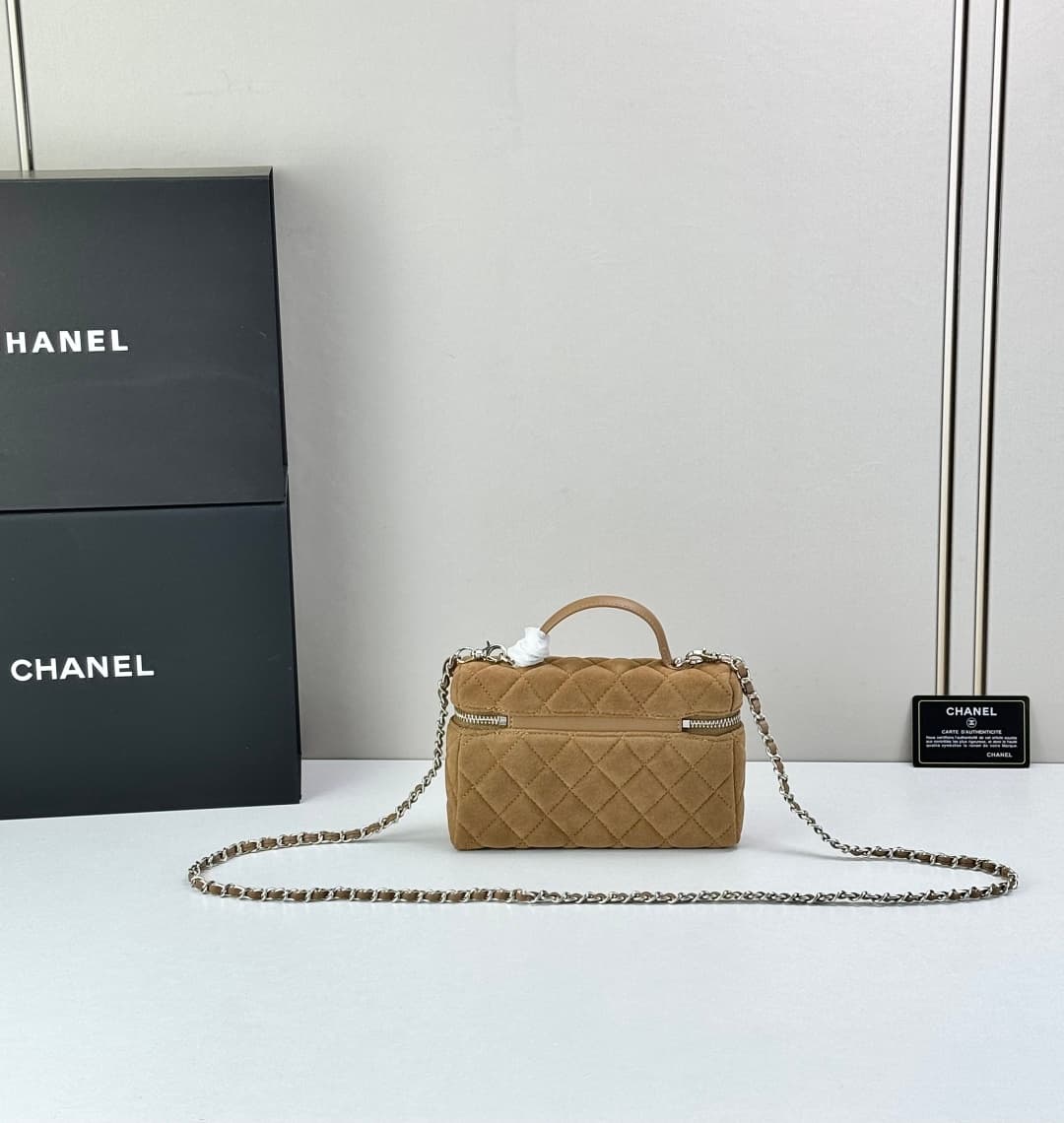 C803 🌸 CHANEL Handbag Makeup Bag — image 2