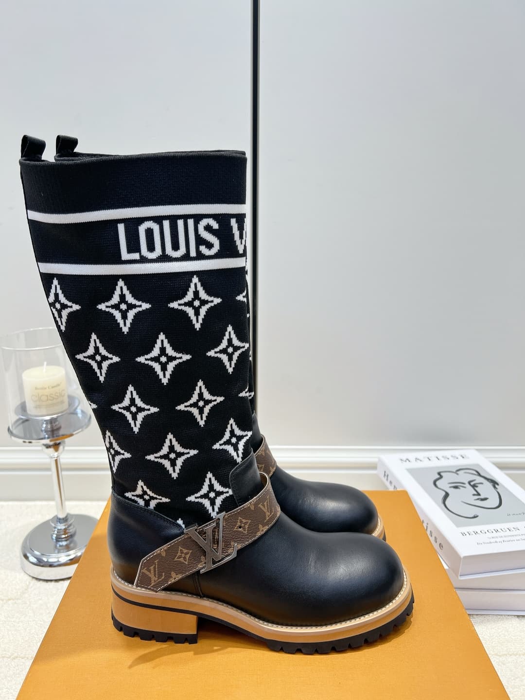 D9090 LV Lace knitted patch high boots 26ss — image 4