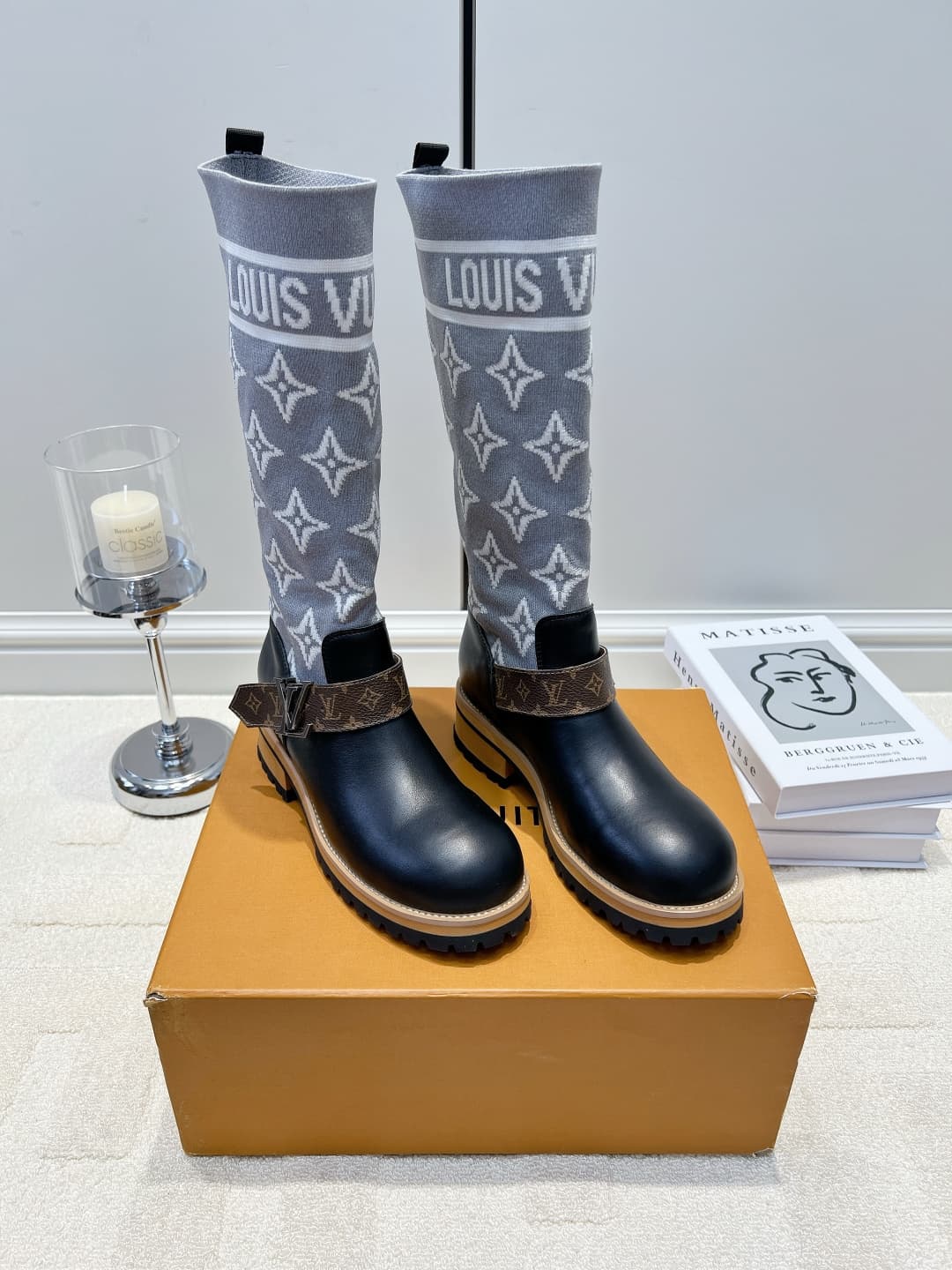 D9089 LV Grey Knit Lacing High Boots 26ss — image 3