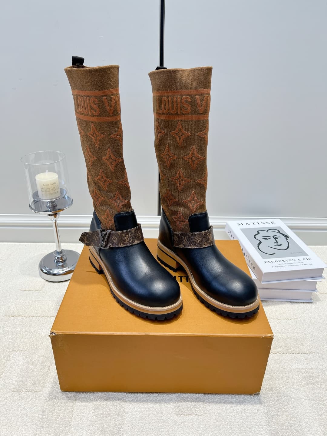 D9088 LV Brown thread knitted lacing high-top boots 26ss — image 3