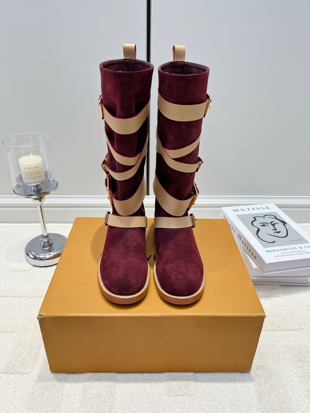 D9085 LV Wine-red suede belt high-top boots 26ss — image 1