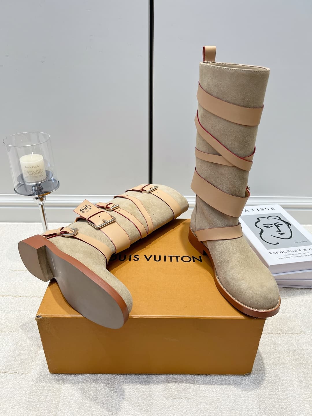 D9084 LV Sand-colored suede belt high boots 26ss — image 2