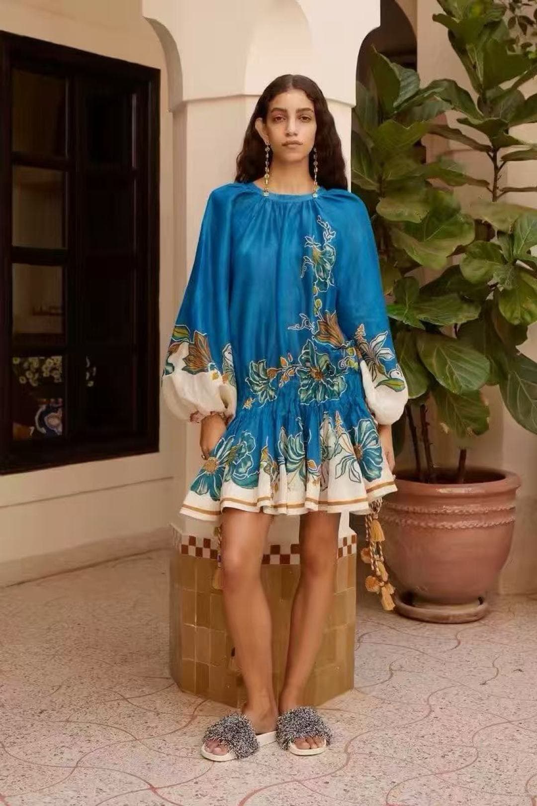 C18372 Item number: 20264253 Zimmermann* New style dress with floral print and drawstring, waist-cinching, long-sleeved, short skirt, blue color, S-XL sizes. [Size M: Bust 124, Bust 68, Length 92; Weight: 0, 605kg] — image 4