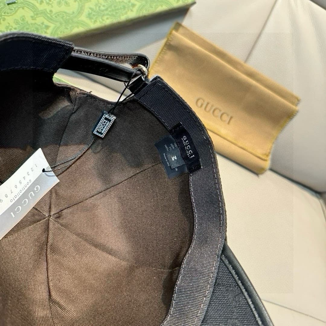 C29871 Bag with box, Gucci new model baseball cap, double G straps. 1: 1 – custom molded, intricate embroidery, with details comparable to those at the store. Original canvas fabric + top-grade cowhide leather, excellent quality! Ideal for stylish men and — image 6