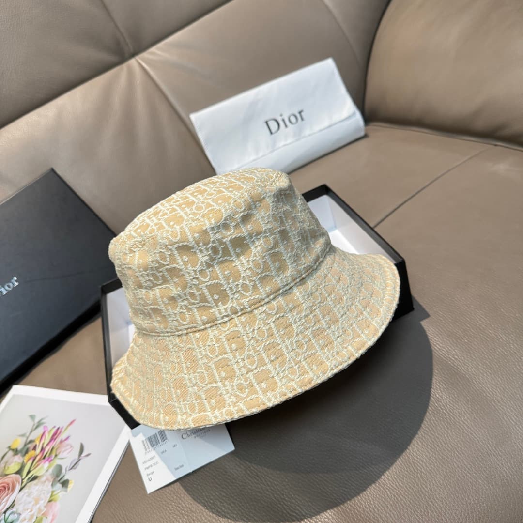 C29875 Packaged in a cloth bag. Dior new model fisherman hat, top-tier version. Customized by 1:1. Original denim print fabric + pure cotton lining, lightweight and breathable! The quality is excellent. Basic head circumference: 57. Very stylish and versa — image 2