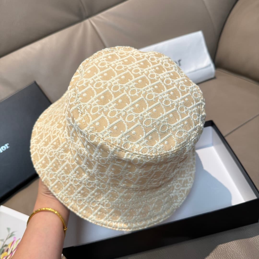 C29875 Packaged in a cloth bag. Dior new model fisherman hat, top-tier version. Customized by 1:1. Original denim print fabric + pure cotton lining, lightweight and breathable! The quality is excellent. Basic head circumference: 57. Very stylish and versa — image 5