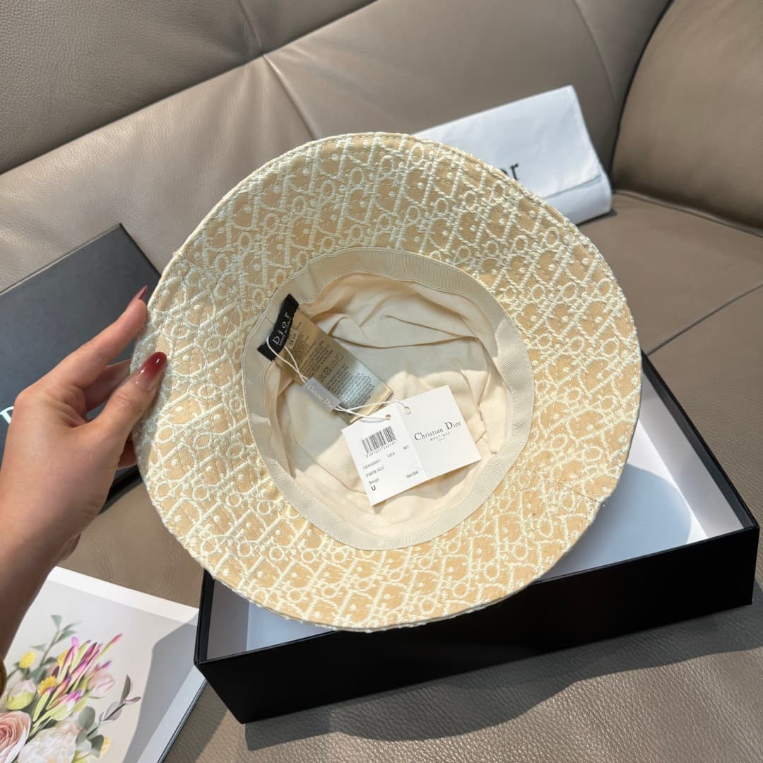 C29875 Packaged in a cloth bag. Dior new model fisherman hat, top-tier version. Customized by 1:1. Original denim print fabric + pure cotton lining, lightweight and breathable! The quality is excellent. Basic head circumference: 57. Very stylish and versa — image 6