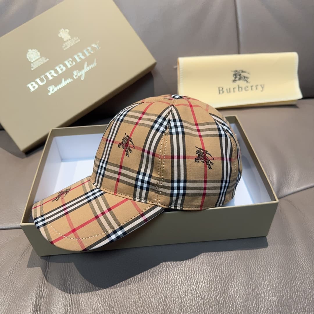 C29859 Packaged in a cloth bag, Barbour original baseball cap, checked pattern horse design. Customized by 1:1; made from pure cotton fabric and top-grade cowhide, lightweight and breathable! Photographed in real life; suitable for both men and women. — image 3