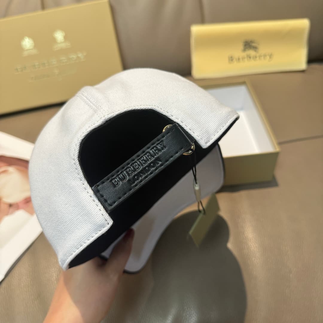 C29857 Bag with a box, Burberry’s latest original baseball cap. Customized by 1:1; printed with “Menghu” logo. Original canvas material + top-grade cowhide fabric; high-quality craftsmanship, original factory quality. Exclusive physical photography. Avail — image 8