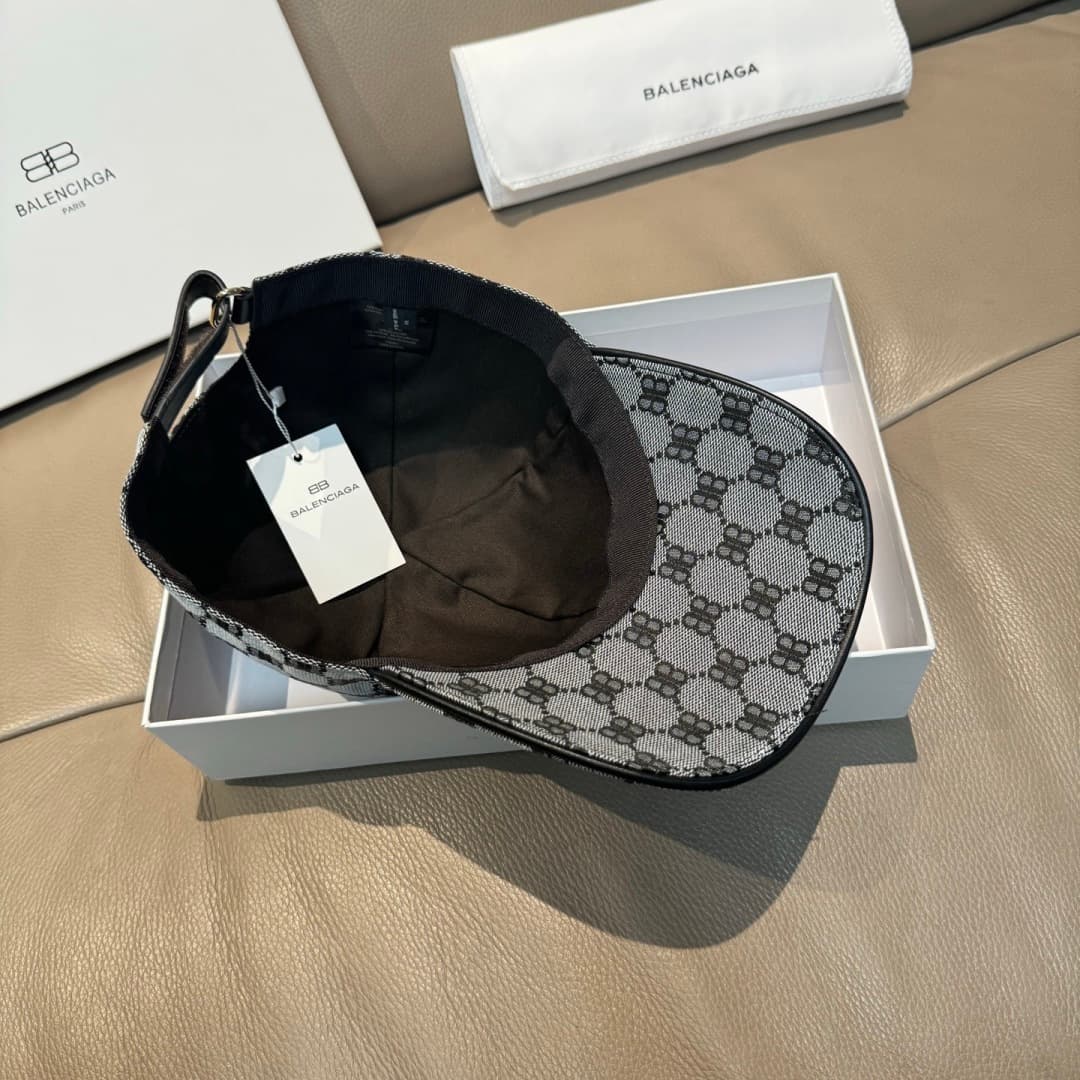 C29841 Bag-shaped hat, Balenciaga new model baseball cap. Custom-made by 1:1. Original canvas material + top-grade cowhide, with pure cotton lining. Lightweight and breathable, simple and elegant! Basic head circumference: 56. Adjustable clip, suitable fo — image 5