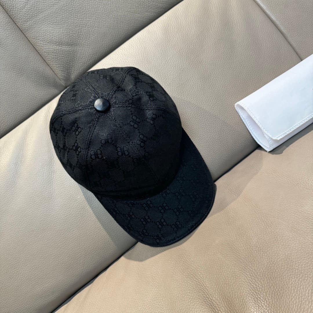 C29840 Bag-shaped hat, Balenciaga new model baseball cap. Custom-made by 1:1. Original canvas material + top-grade cowhide, with pure cotton lining. Lightweight and breathable, simple and elegant! Basic head circumference: 56. Adjustable clip, suitable fo — image 8