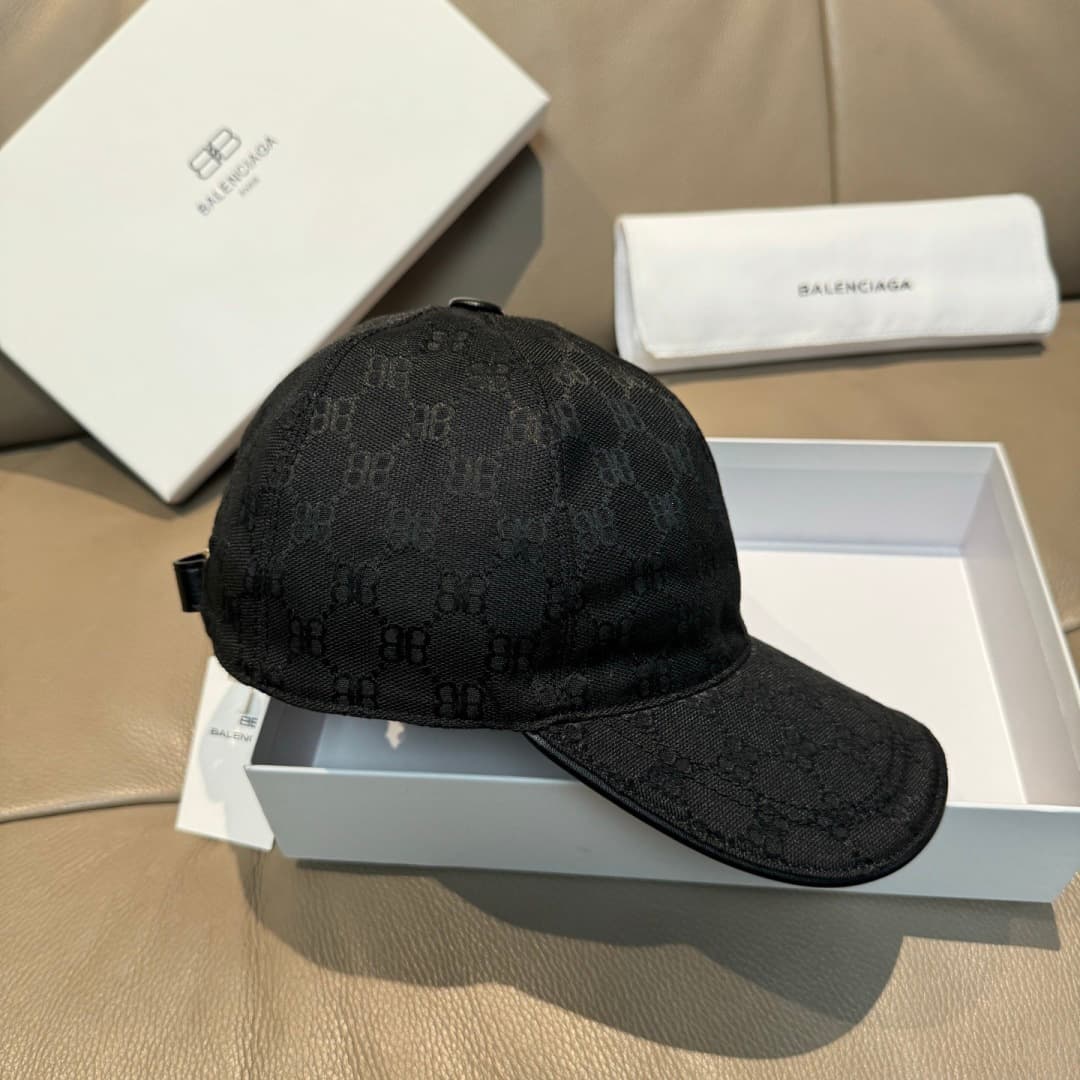 C29840 Bag-shaped hat, Balenciaga new model baseball cap. Custom-made by 1:1. Original canvas material + top-grade cowhide, with pure cotton lining. Lightweight and breathable, simple and elegant! Basic head circumference: 56. Adjustable clip, suitable fo — image 3