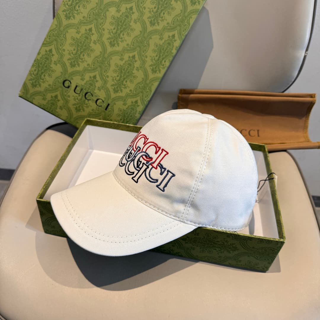 C29828 Bag with box, GUCCI store’s new model baseball cap. 1: 1 – custom molded and embossed with intricate embroidery; exquisite and flawless! 100 – 100% cotton material, original factory quality, exclusive real-life photography. — image 2