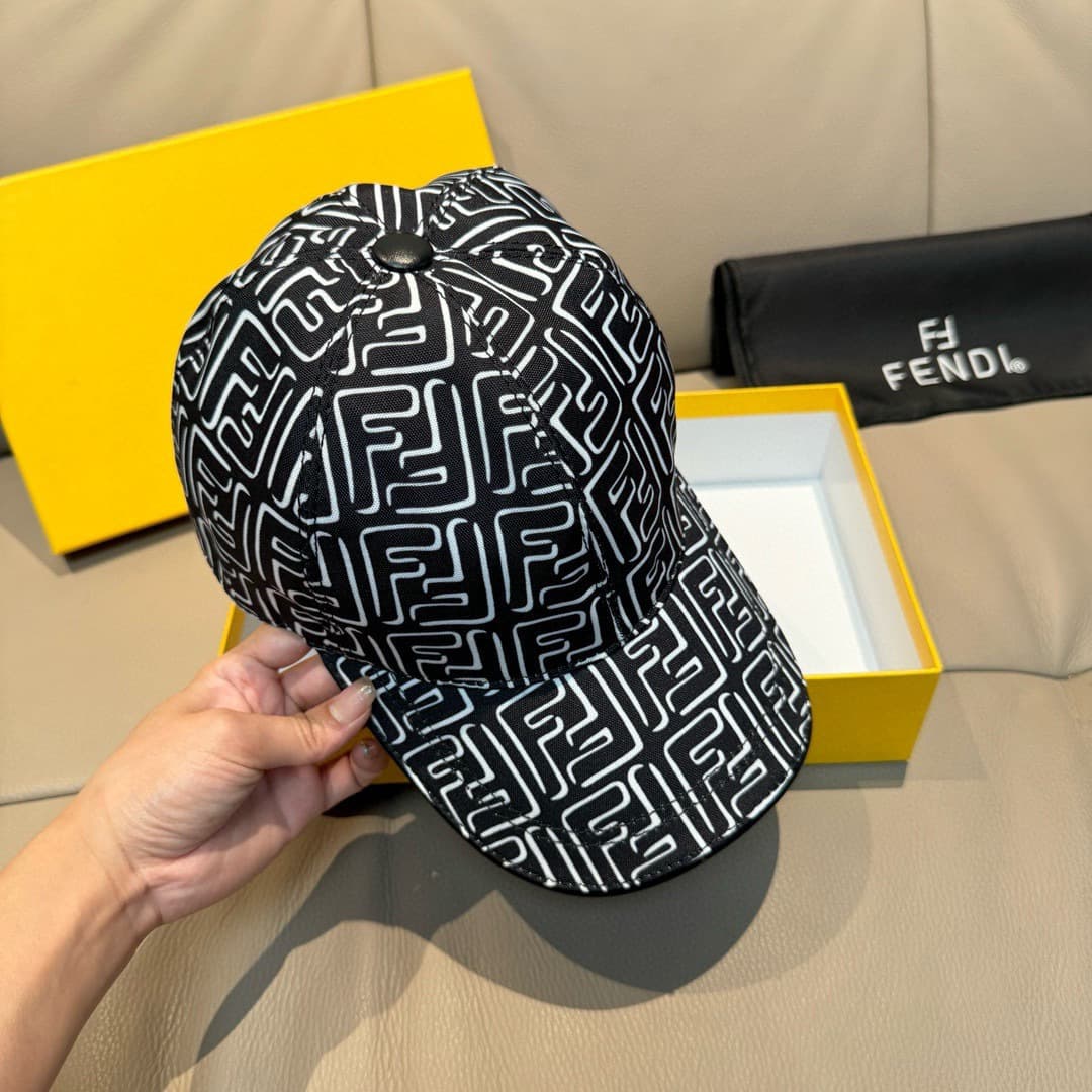 C29826 Baggy bag, Fendi new-style original baseball cap. Double F print pattern, a popular item sold at the boutique all year round with excellent reputation. 1:1 – custom-made according to the mold. Original print pattern fabric + top-grade cowhide mater — image 5