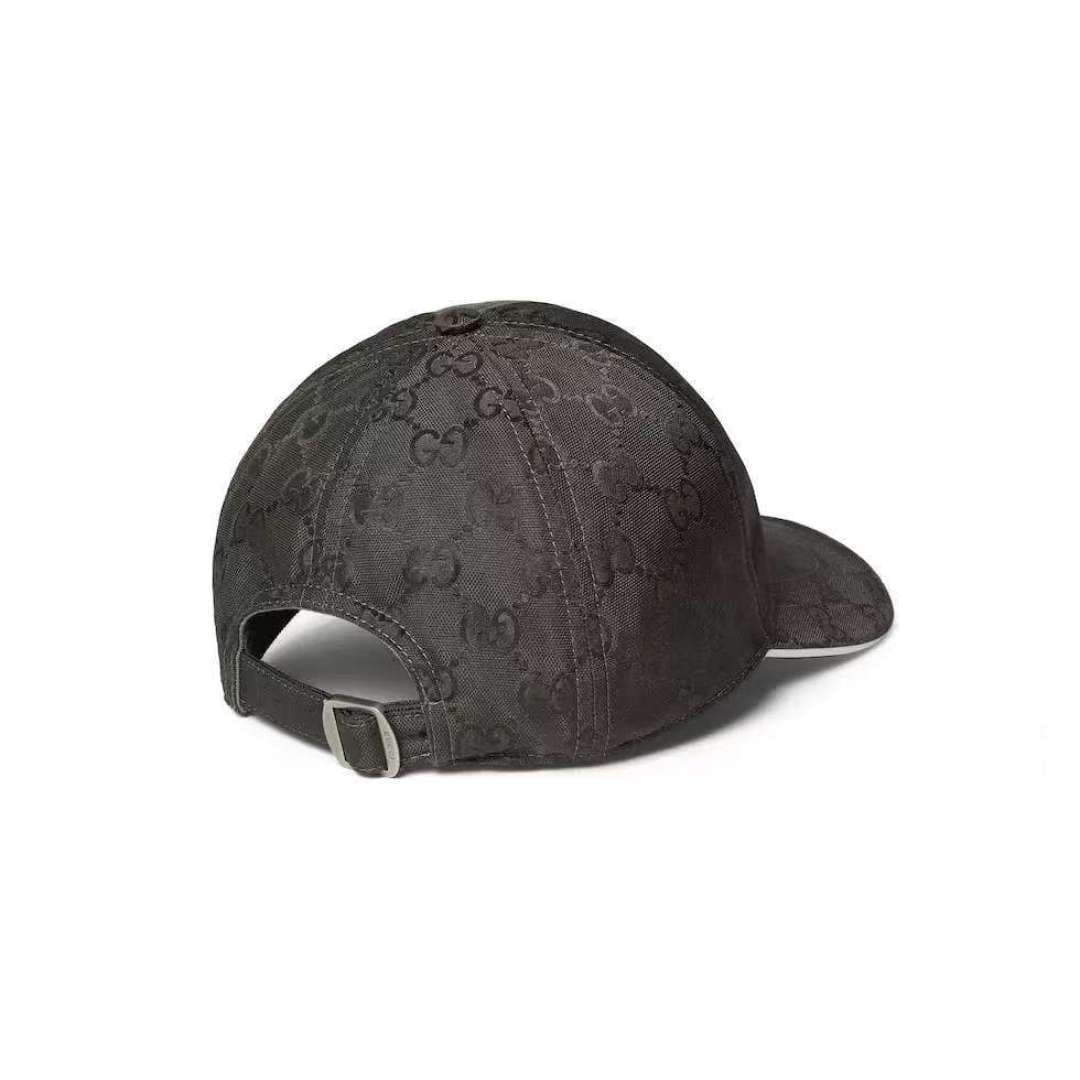 C29822 Gucci 2025 Early Autumn Collection presents a variety of energetic soft accessories. This baseball cap is crafted with precision using GG nylon, adorned with interlocking G embroidery patches, bringing a unique and distinctive touch. — image 2