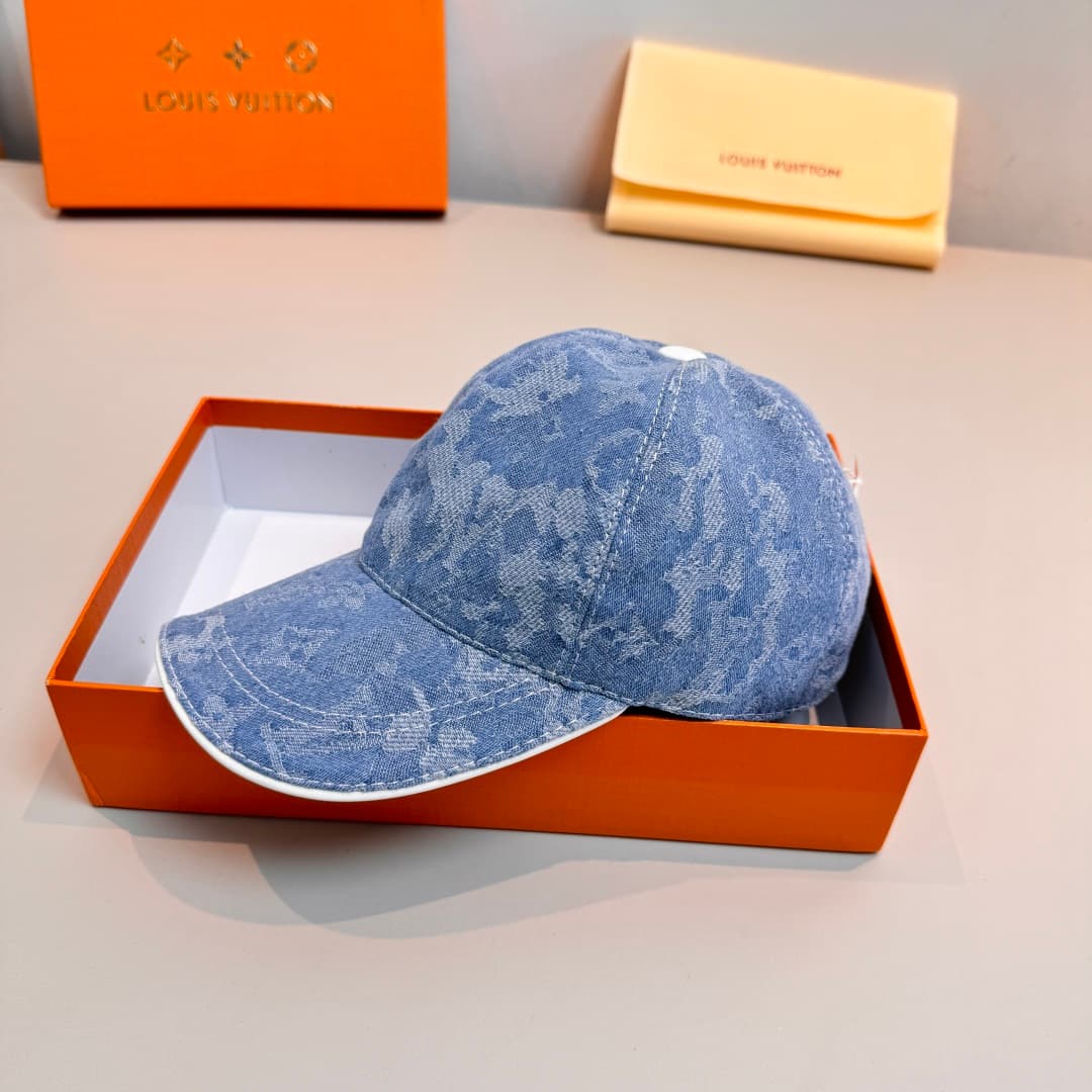 C29813 Bag-shaped cloth bag, new LV Louis Vuitton baseball cap with original design. LV denim weave texture. Custom-made by 1:1. Original canvas material + top-grade cowhide, lightweight and breathable! Excellent quality. Basic head circumference: 56. Hea — image 2