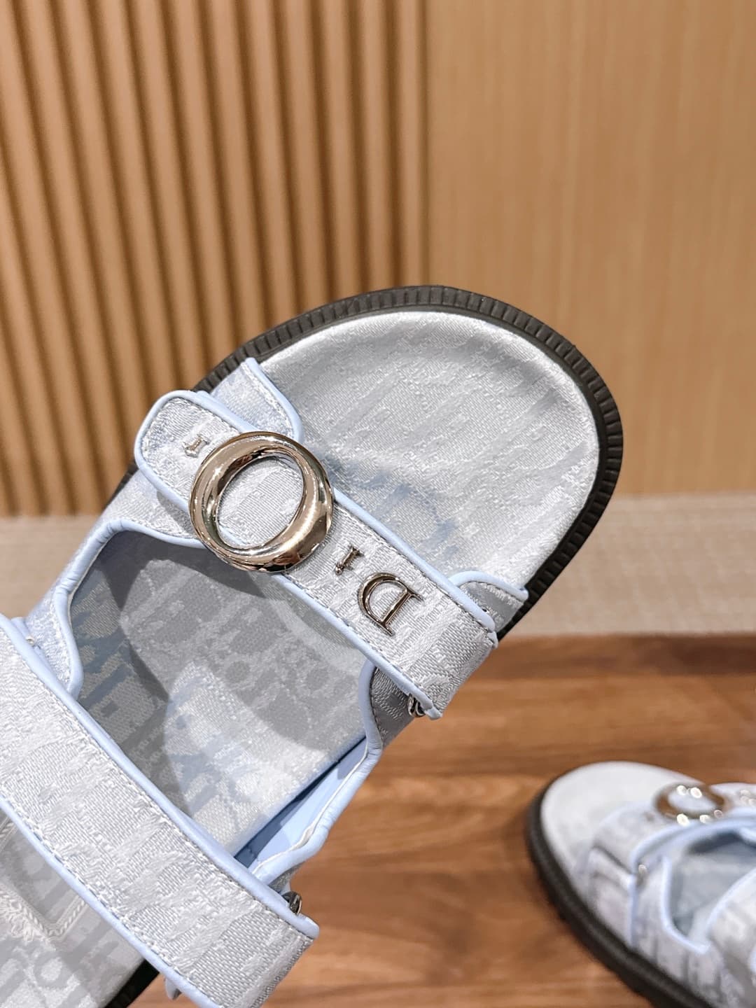 D5937 Top-tier version: Christian Dior summer slippers with patches – cool sandals — image 6