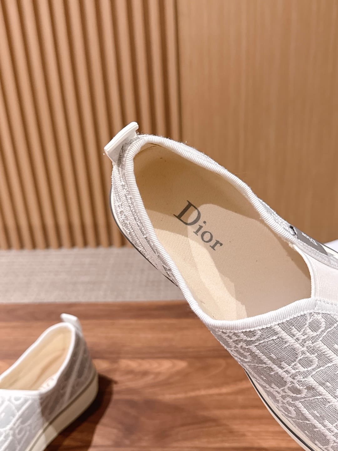 D5951 Top version: Christian Dior spring/summer new monogram leather loafers — image 8