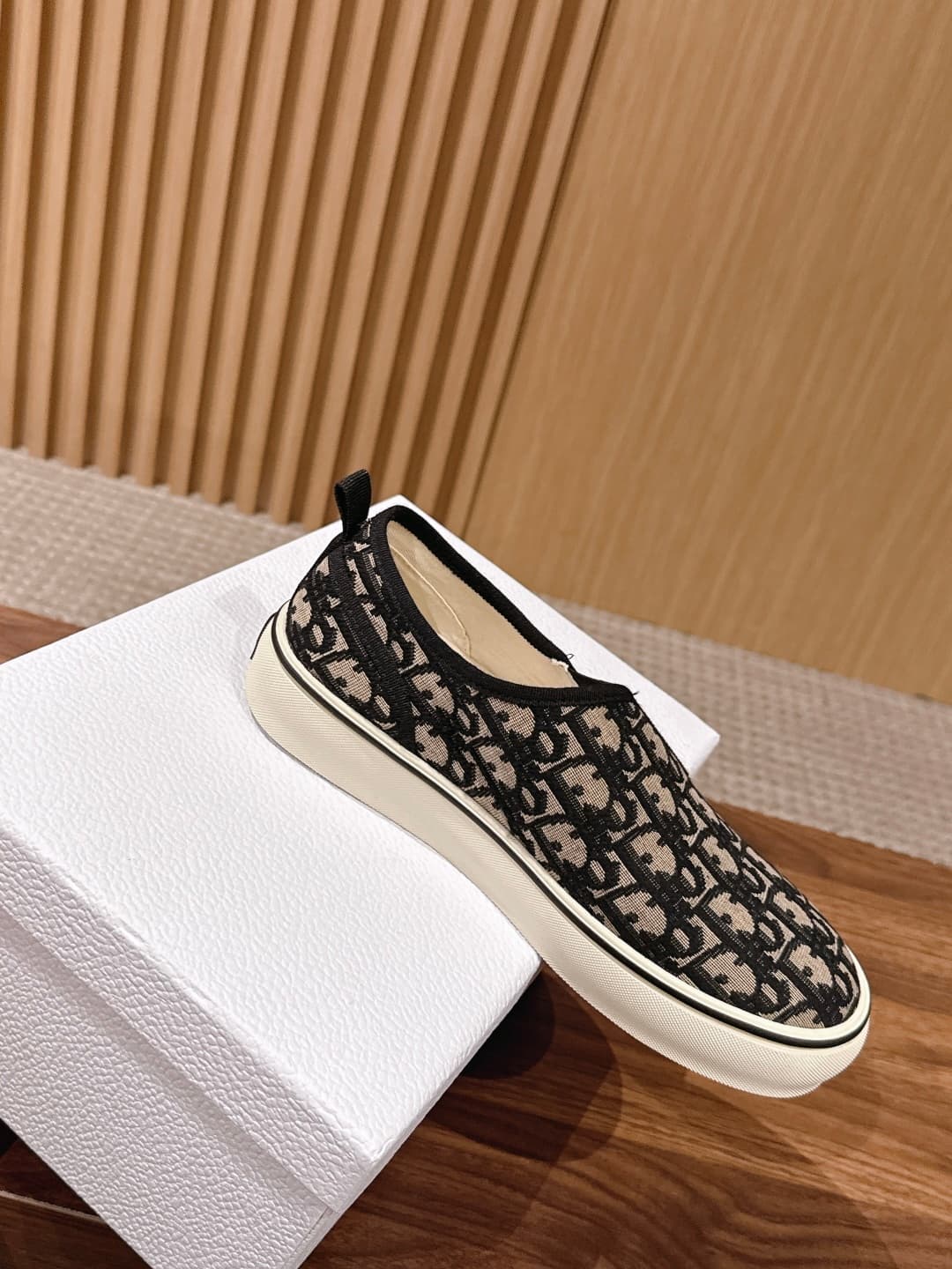 D5950 Top version: Christian Dior spring/summer new monogram slip-on LeFevre shoes — image 3