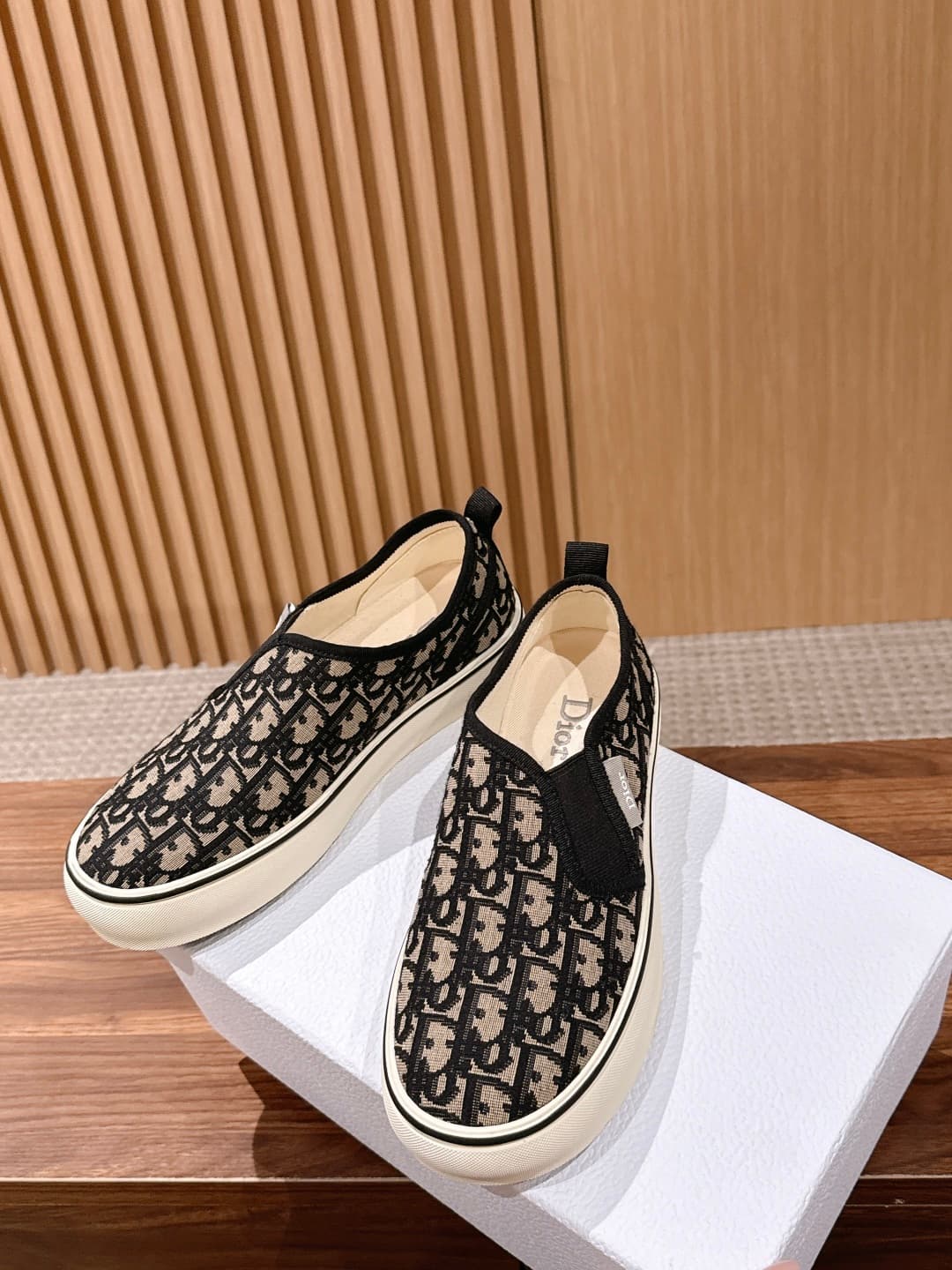 D5950 Top version: Christian Dior spring/summer new monogram slip-on LeFevre shoes — image 4