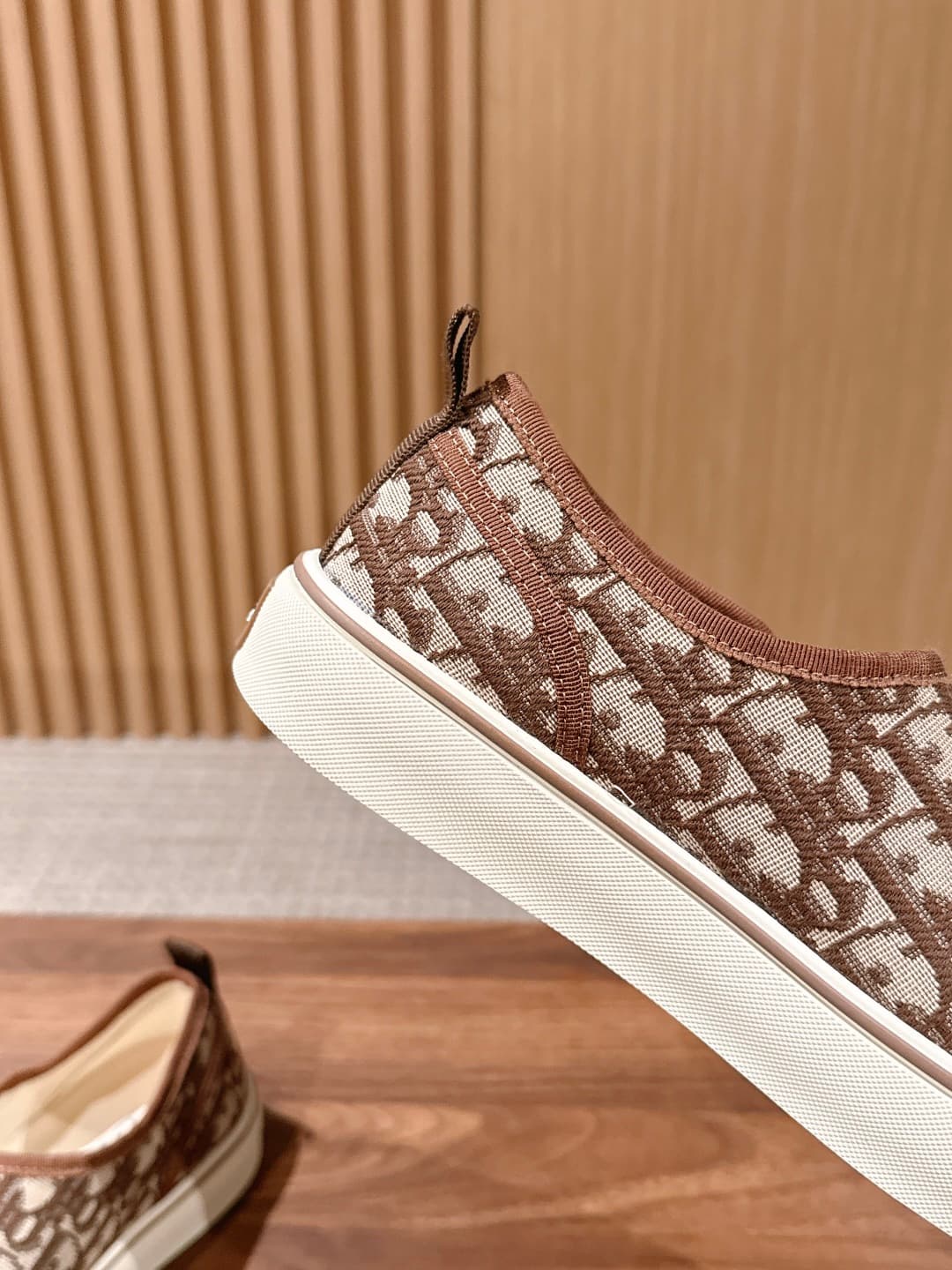 D5946 Top version: Christian Dior spring/summer new monogram leather loafers — image 7