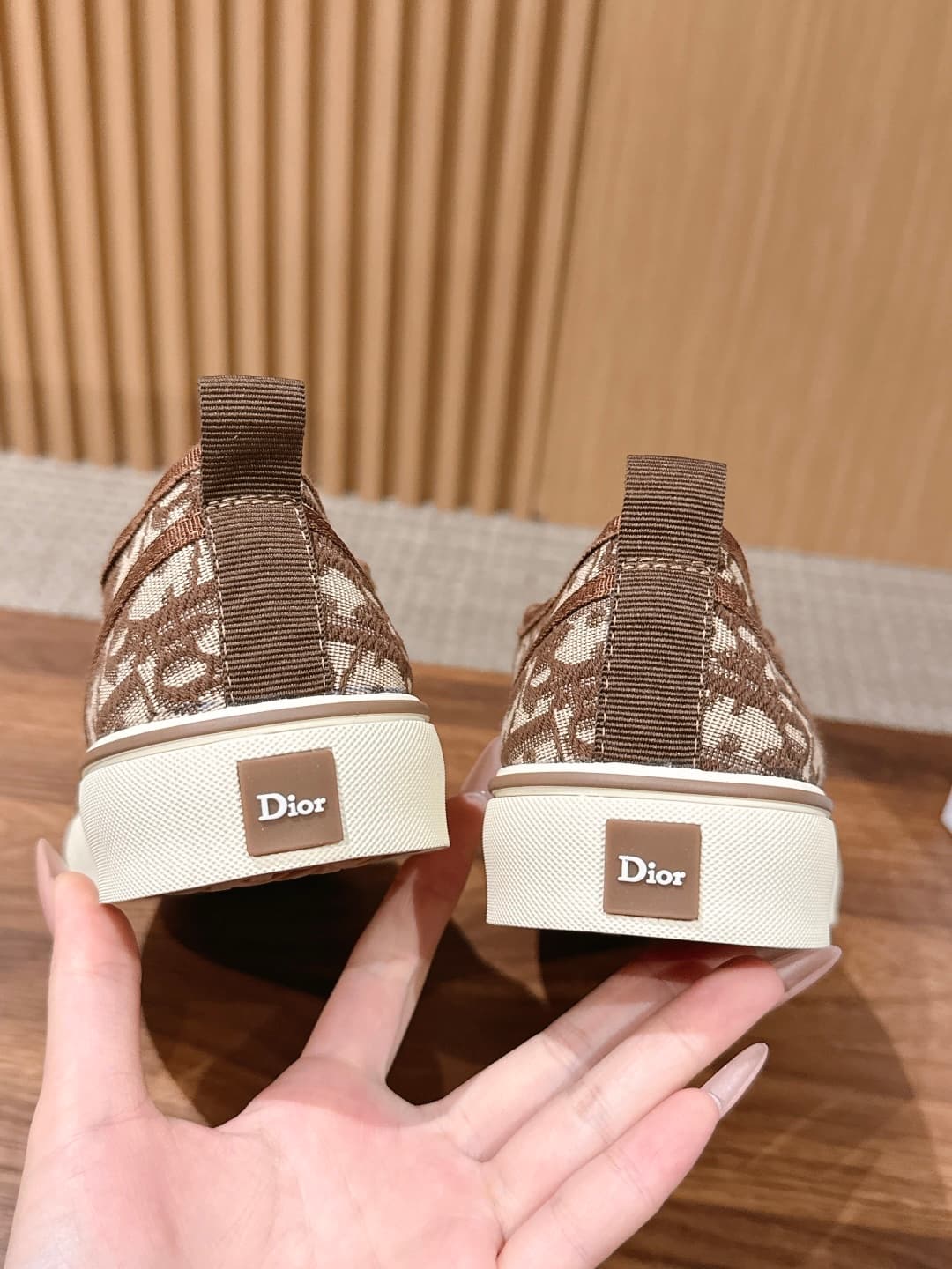D5946 Top version: Christian Dior spring/summer new monogram leather loafers — image 8