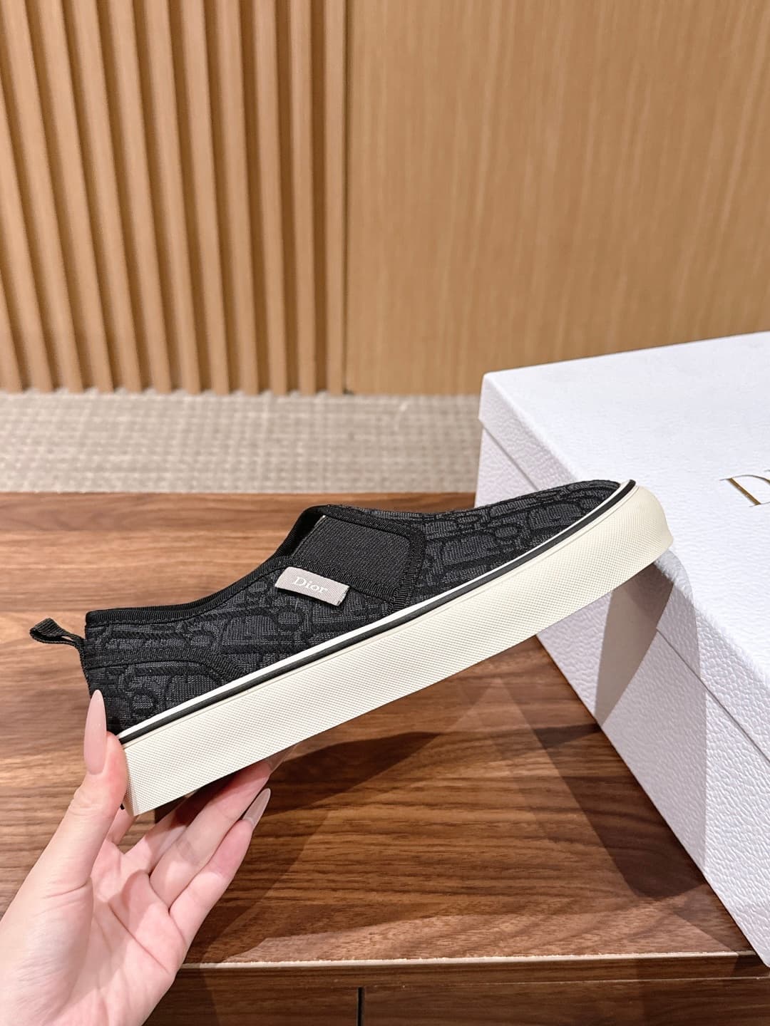 D5948 Top version: Christian Dior spring/summer new monogram leather loafers — image 5