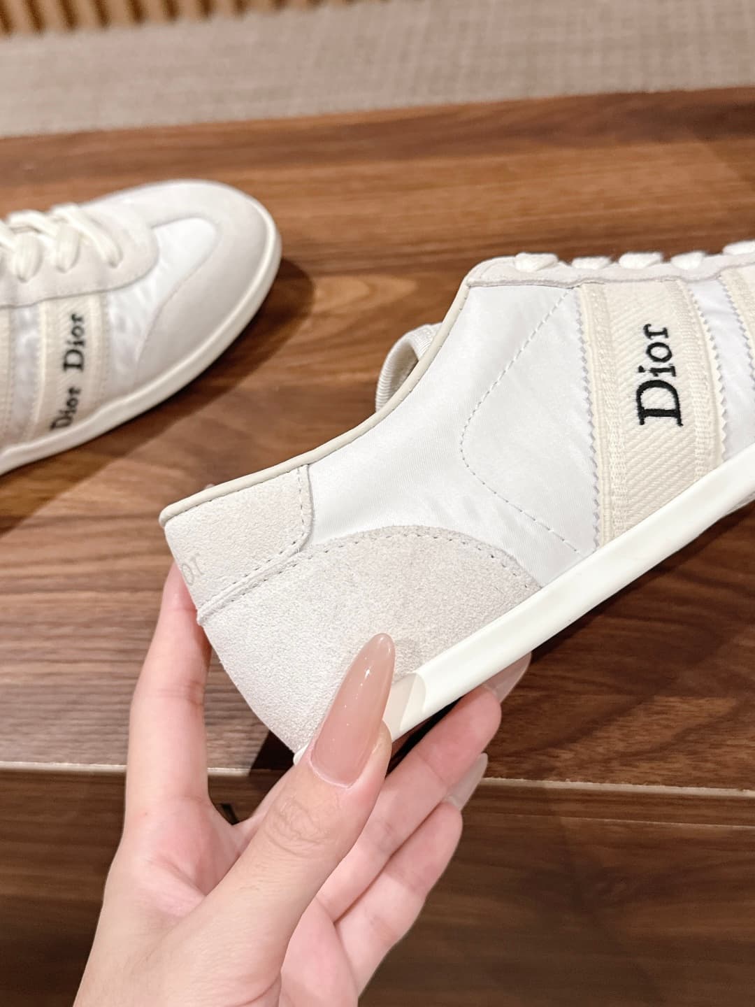 D5947 Top-tier version of Christian Dior spring season new flat Dior shoes — image 7