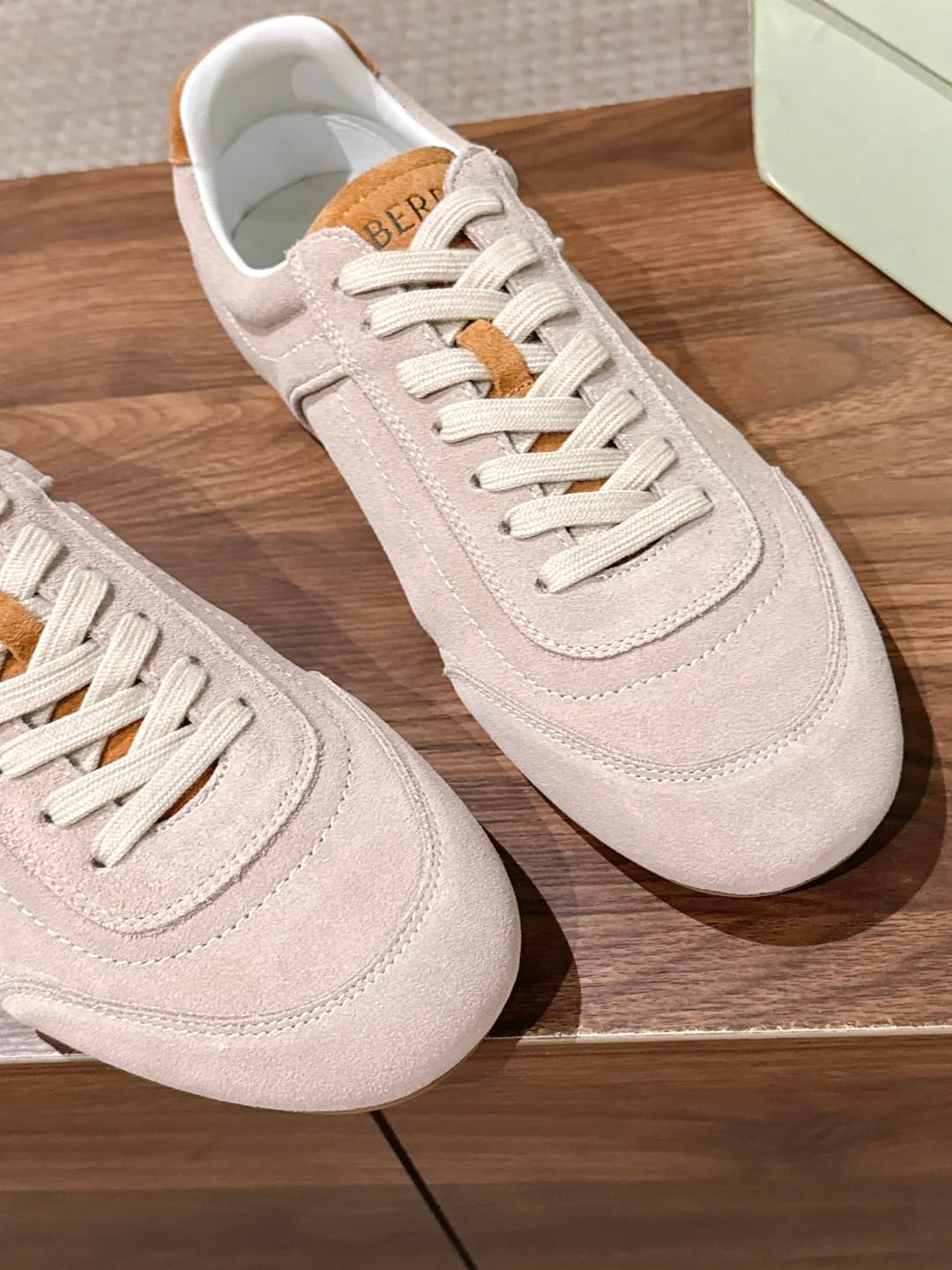 D3164 【Wangtan Product】Burberry’s popular vintage/retro men’s Derby shoes are now available! These are Burberry’s latest innovation. These shoes truly strike a perfect balance between “brand identity” and “daily practicality”. — image 6