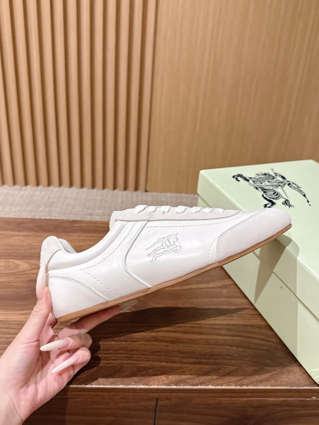 D3168 [Wanxiang] Burberry’s popular vintage/retro men’s Derby shoes are now available. These are Burberry’s signature products, and these shoes truly strike a perfect balance between “brand identity” and “daily practicality”. — image 5