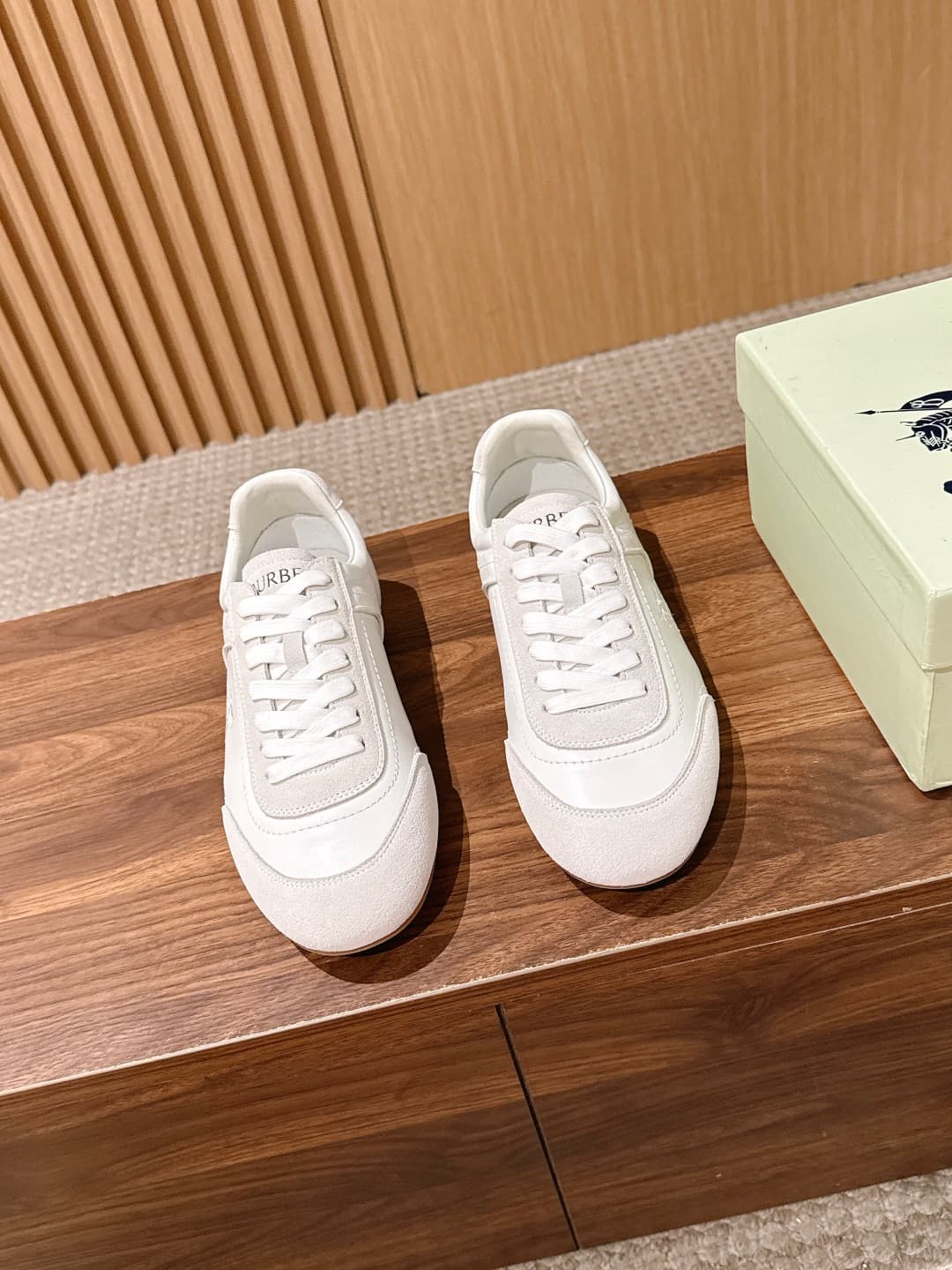 D3168 [Wanxiang] Burberry’s popular vintage/retro men’s Derby shoes are now available. These are Burberry’s signature products, and these shoes truly strike a perfect balance between “brand identity” and “daily practicality”. — image 1