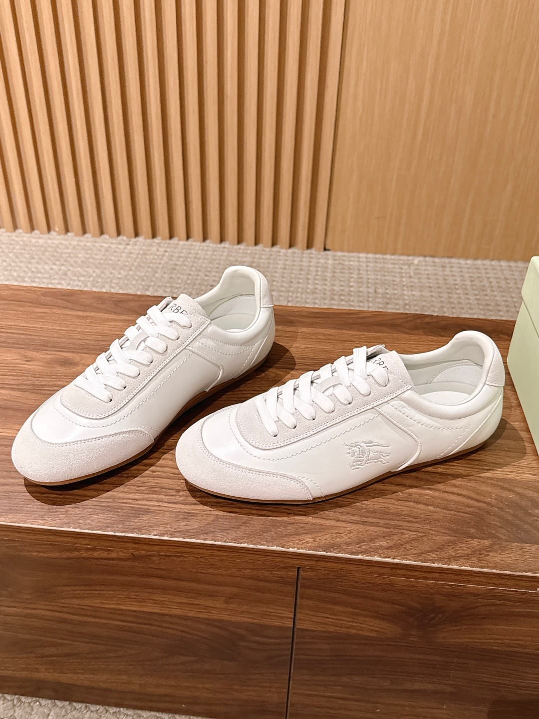 D3168 [Wanxiang] Burberry’s popular vintage/retro men’s Derby shoes are now available. These are Burberry’s signature products, and these shoes truly strike a perfect balance between “brand identity” and “daily practicality”. — image 2