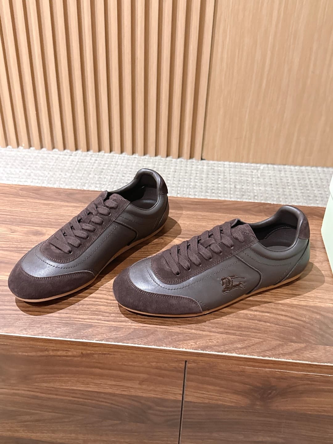 D3165 [Wanjiang] Burberry’s popular vintage/retro men’s Derby shoes are now available! These are Burberry’s signature products, and these shoes truly strike a perfect balance between “brand identity” and “daily practicality”. — image 2